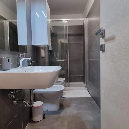 Via Battisti 13 Apartment Trieste